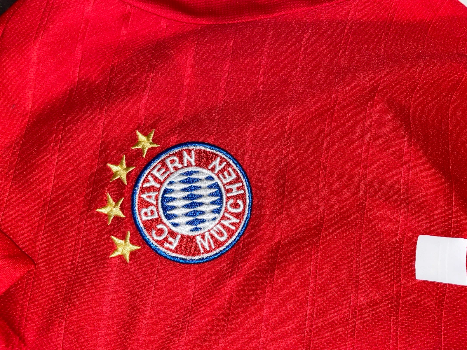 T-shirt Bayern Munich Rouge Taille M – photo 4
